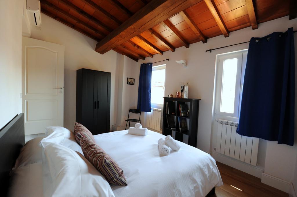 Acacia Firenze - Ciclamino Apartment Bagian luar foto