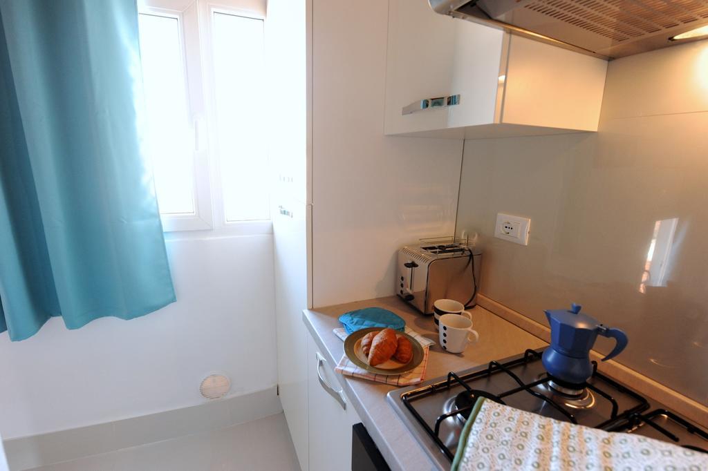 Acacia Firenze - Ciclamino Apartment Bagian luar foto